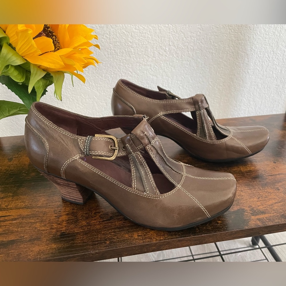 Clarks Shoes Indigo